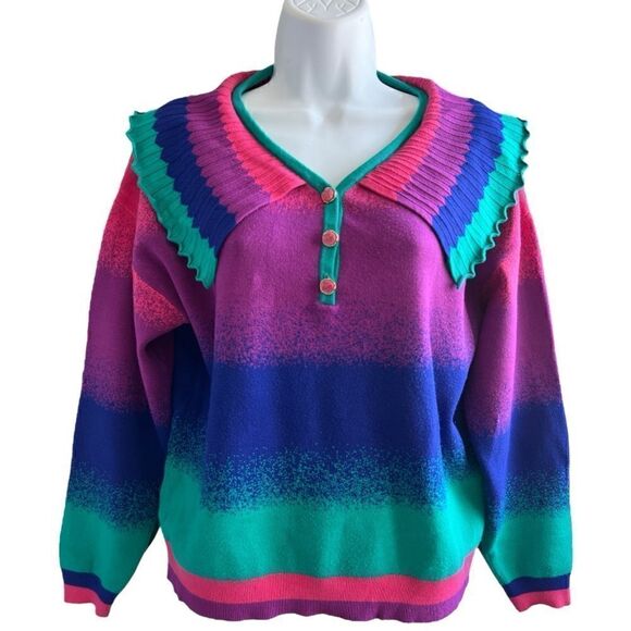 UTERQÜE Chic And Elegant Colored Sweater Ruffle Neckline Size M